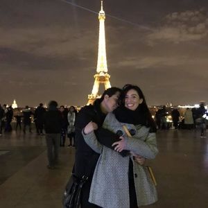 Meet your Posher, Daniela